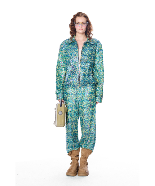 GREEDILOUS(グリディアス)の「Sequins Jumper(その他アウター・レディース・その他・X-SMALL/SMALL/MEDIUM/LARGE)」の2枚目の写真