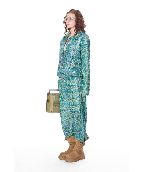 GREEDILOUS(グリディアス)の「Sequins Jumper(その他アウター・レディース・その他・X-SMALL/SMALL/MEDIUM/LARGE)」の3枚目の写真