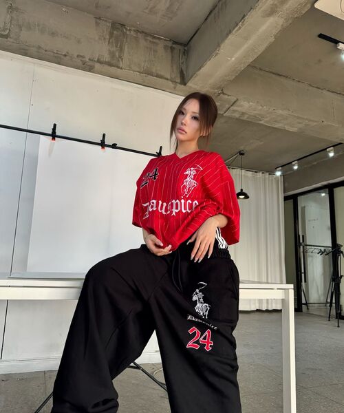 DAUSPICE(ディーオスピス)の「BB STRIPE FOOTBALL JERSEY Red(Tシャツ/カットソー・レディース・レッド・MEDIUM/LARGE)」の7枚目の写真