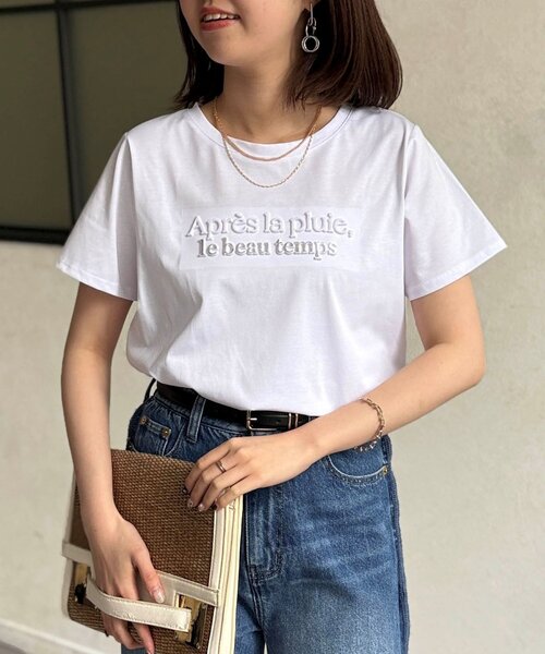 Chez toi（シェトワ）の「エンボスロゴT（Tシャツ/カットソー・レディース・グレイッシュベージュ/オフホワイト/チャコールグレー/イエロー・FREE）」の5枚目の写真