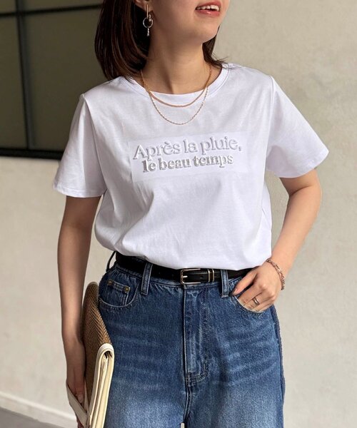 Chez toi（シェトワ）の「エンボスロゴT（Tシャツ/カットソー・レディース・グレイッシュベージュ/オフホワイト/チャコールグレー/イエロー・FREE）」の6枚目の写真