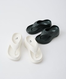 ottilie（オティーリエ）の「【 MEI / メイ 】 レディース ウェーブトングサンダル　WAVE TONG SANDAL（サンダル）」