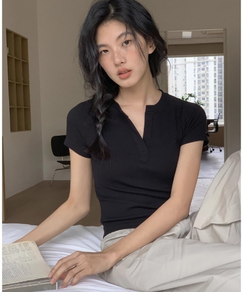 Ritzy(リッツィー)の「ヘンリーネック 半袖 T シャツ(Tシャツ/カットソー・レディース・グレー/ブラック・M/S/L)」の10枚目の写真