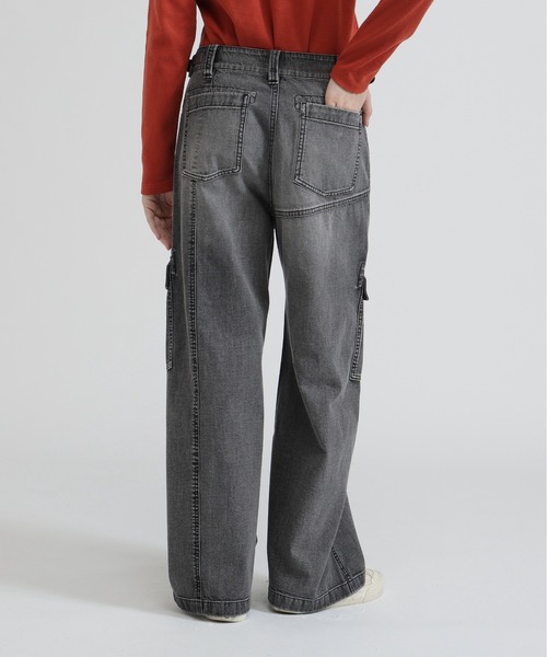 AVIREX(アヴィレックス)の「PANEL CARGO DENIM PANTS(デニムパンツ・レディース・ブラック/インディゴブルー/ブルー系その他・S/M)」の21枚目の写真