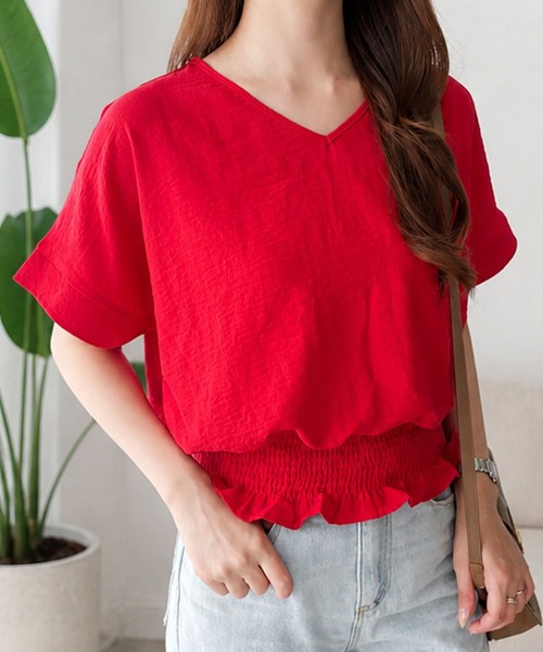 Amulet(アミュレット)の「自然にスタイルアップ見えするシルエット ウエストシャーリングVネックカットソー(Tシャツ/カットソー・レディース・レッド/グリーン/キャメル/ホワイト/ブラック/グレー/ネイビー/ベージュ・FREE)」の8枚目の写真