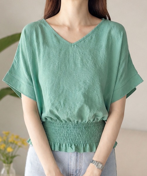 Amulet(アミュレット)の「自然にスタイルアップ見えするシルエット ウエストシャーリングVネックカットソー(Tシャツ/カットソー・レディース・レッド/グリーン/キャメル/ホワイト/ブラック/グレー/ネイビー/ベージュ・FREE)」の5枚目の写真