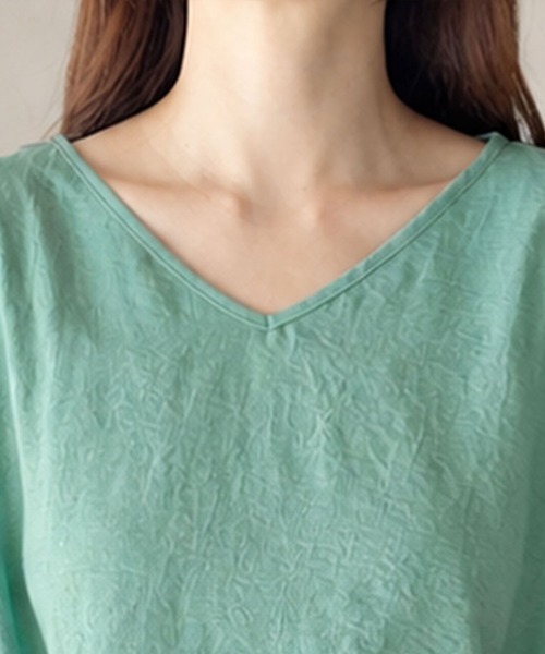 Amulet(アミュレット)の「自然にスタイルアップ見えするシルエット ウエストシャーリングVネックカットソー(Tシャツ/カットソー・レディース・レッド/グリーン/キャメル/ホワイト/ブラック/グレー/ネイビー/ベージュ・FREE)」の16枚目の写真
