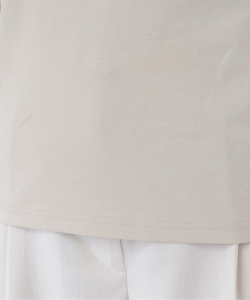 NATURAL BEAUTY BASIC(ナチュラルビューティーベーシック)の「フロッキーロゴTシャツ(Tシャツ/カットソー・レディース・ベージュ/オフホワイト/チャコールグレー・フリ-)」の20枚目の写真