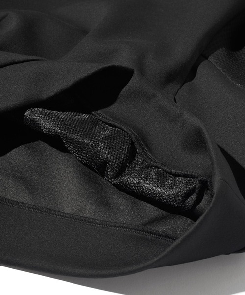 ARTA MECHANICS(エーアールティーエーメカニクス)の「ARTA TRAINING WEAR AIR KNIT PULLOVER HOODIE(エーアールティーエー トレーニング ウェア エア ニット プルオーバー フーディ)(パーカー・メンズ・ブラック・M/L/XL)」の7枚目の写真