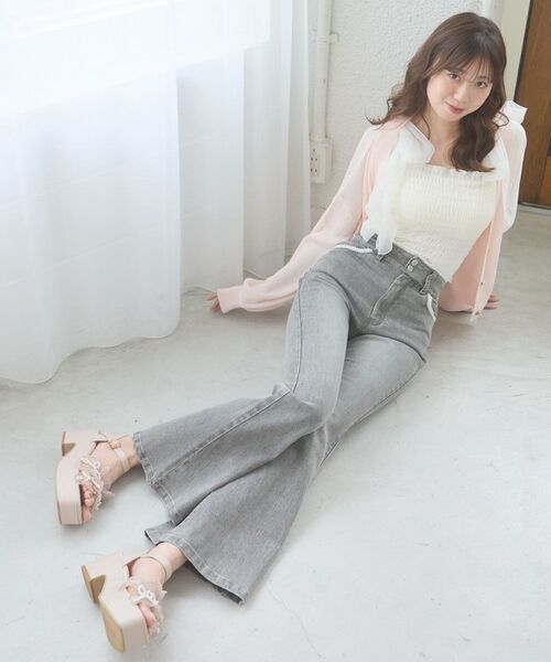 MAJESTIC LEGON(マジェスティックレゴン)の「バックレースアップ美脚フレアデニム(デニムパンツ・レディース・グレー/サックスブルー・MEDIUM/SMALL)」の18枚目の写真