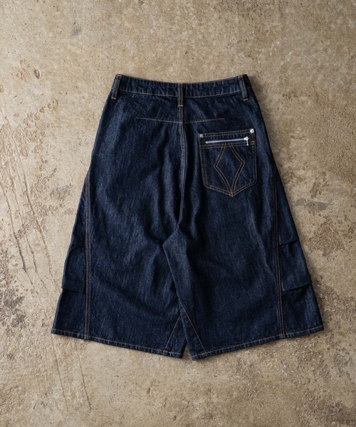 ADAMASTE(アダマスト)の「Western 3panel Buggy Denim Short - ウエスタン3パネルバギーデニムショーツ(デニムパンツ・メンズ・ブラック/インディゴブルー・SMALL/MEDIUM/LARGE)」の16枚目の写真