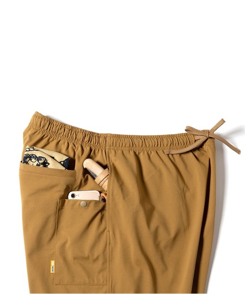 GRIP SWANY(グリップスワニー)の「【GSMCS0027】 GS AIRFLOW SHORTS(その他パンツ・メンズ・ブラック×レッド/ベージュ系1・XL/L/M)」の8枚目の写真