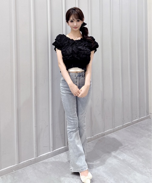 one way(ワンウェイ)の「2WAYシャーリングブラウス(Tシャツ/カットソー・レディース・ブラック/ホワイト/ブルー・FREE)」の17枚目の写真
