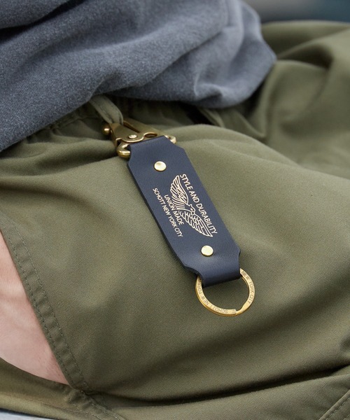Schott(ショット)の「Schott/ショット MILITARY HOOK 牛革 レザー ミリタリーフック ロゴ ブラック メンズ 2026年 夏 夏服(キーホルダー・メンズ・ブラック・FREE)」の9枚目の写真