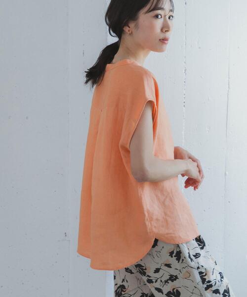 URBAN RESEARCH DOORS(アーバンリサーチドアーズ)の「リネンスキッパーフレンチブラウス|フレンチスリーブ/麻/涼しい/オンオフ(シャツ/ブラウス・レディース・ネイビー/オレンジ系その他/ブルー/オフホワイト・FREE)」の14枚目の写真