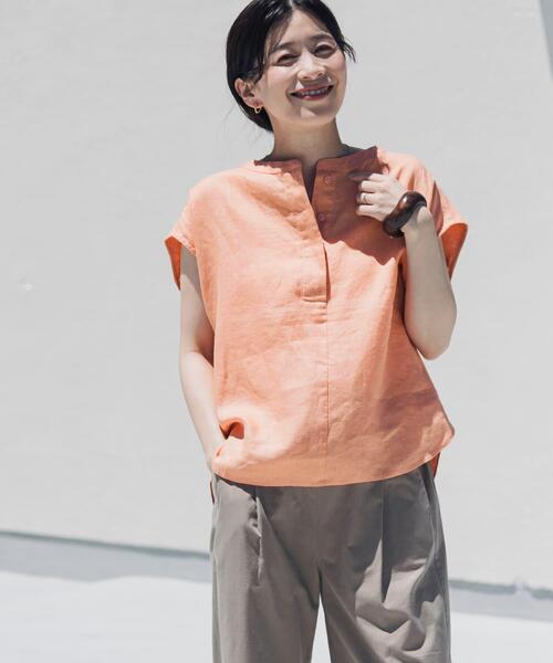 URBAN RESEARCH DOORS(アーバンリサーチドアーズ)の「リネンスキッパーフレンチブラウス|フレンチスリーブ/麻/涼しい/オンオフ(シャツ/ブラウス・レディース・ネイビー/オレンジ系その他/ブルー/オフホワイト・FREE)」の11枚目の写真