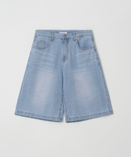 BUTTON UP(ボタンアップ)の「ライトウォッシュバミューダデニムパンツ(その他パンツ・レディース・その他・SMALL/MEDIUM/LARGE)」の2枚目の写真