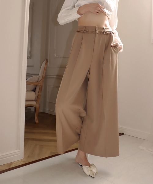 mieya mieya(ミーヤミーヤ)の「【mieya mieya】MINI FRILL WIDE-LEG PT/ミニフリルワイドレッグパンツ(スラックス・レディース・ネイビー/グレー/グレイッシュベージュ・SMALL/MEDIUM)」の12枚目の写真