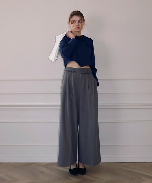 mieya mieya(ミーヤミーヤ)の「【mieya mieya】MINI FRILL WIDE-LEG PT/ミニフリルワイドレッグパンツ(スラックス・レディース・ネイビー/グレー/グレイッシュベージュ・SMALL/MEDIUM)」の17枚目の写真