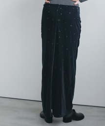 anuke（アンヌーク）の「Embroidery Flower Velourskirt（スカート）」