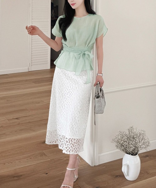 Kuroba(クロバ)の「シアーウエストリボンブラウス(シャツ/ブラウス・レディース・ブラウン/アイボリー/ミント・FREE)」の4枚目の写真