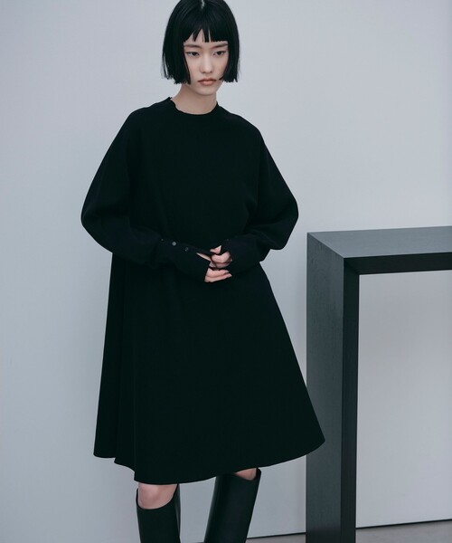 EMMEL REFINES（エメルリファインズ）の「＜EMMEL REFINES＞EM Aライン ミニ ニット ワンピース（ワンピース・レディース・ブラック/ベージュ/オレンジ系その他・FREE）」の6枚目の写真