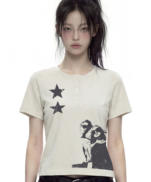 GRAVER（グレーバー）の「[ユニセックス]STAR2 ヘンリーネック半袖Tシャツ 2色（Tシャツ/カットソー・レディース・Beige/チャコールグレー・MEDIUM/LARGE）」の9枚目の写真