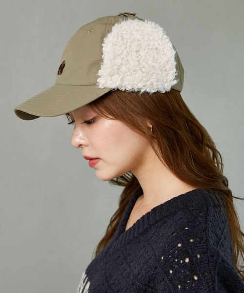 MARY QUANT（マリークワント）の「MARY QUANT × PUBLUX/マリークワント マリークワント ワンポイント 刺繍 フライトキャップ　限定展開（キャップ・レディース・チャコールグレー/ベージュ/ネイビー・ONE SIZE）」の18枚目の写真