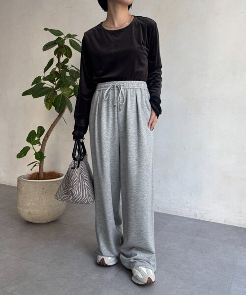 Jena espace merveilleux(ジェナ エスパスメルヴェイユ)の「ボンディングイージーパンツ(その他パンツ・レディース・ベージュ/グレー・FREE)」の17枚目の写真