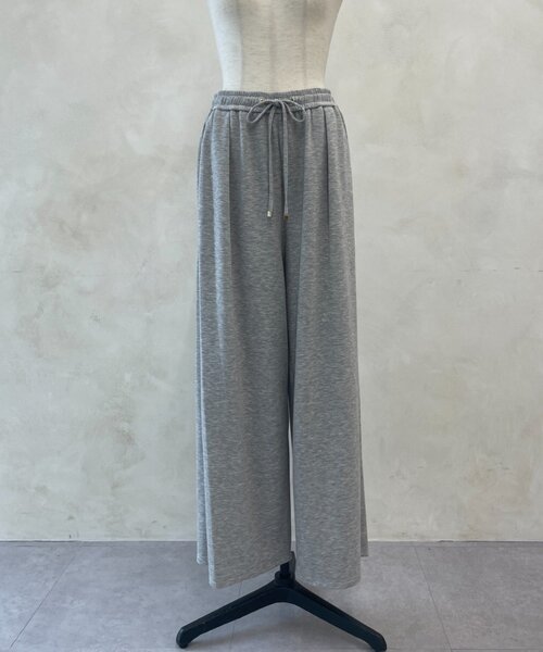 Jena espace merveilleux(ジェナ エスパスメルヴェイユ)の「ボンディングイージーパンツ(その他パンツ・レディース・ベージュ/グレー・FREE)」の13枚目の写真