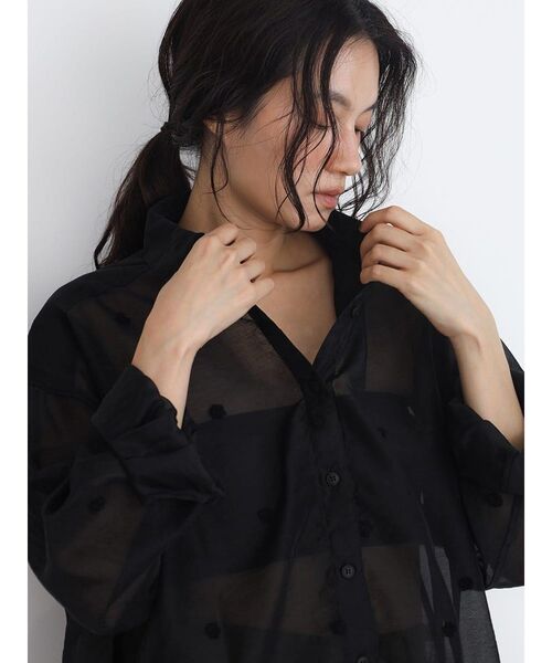 FIKA.(フィーカ)の「Sheer dot shirt(シャツ/ブラウス・レディース・ブラウン/ブラック・MEDIUM)」の21枚目の写真