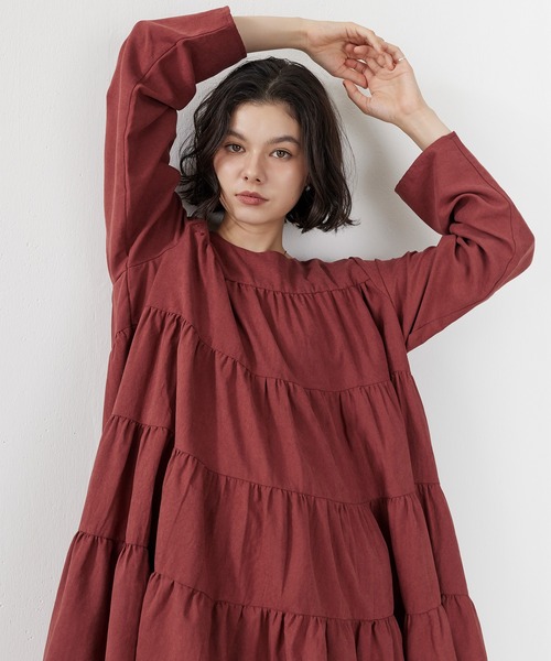 en CAnAF(エンカナフ)の「【一枚でおしゃれが完成◎】ピーチスキンティアードチュニックワンピース(ワンピース・レディース・ブラック/キャメル/チャコールグレー/アイボリー/ブラウン/レッド・フリー/M)」の6枚目の写真