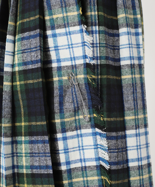 O'NEIL of DUBLIN（オニールオブダブリン）の「O'NEIL OF DUBRIN 別注 FrontPleated FashionLong[SIZE8]：スカート（スカート・レディース・チャコールグレー/レッド/グリーン・8）」の11枚目の写真
