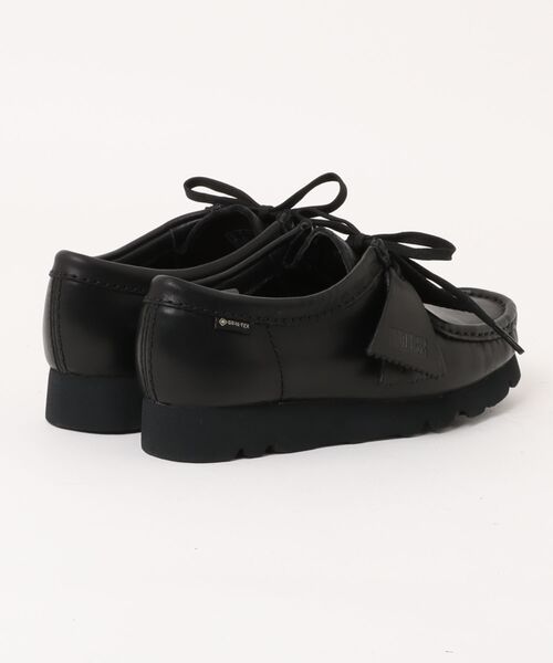 Clarks(クラークス)の「Clarks/クラークス/Wallabee GTX(モカシン/デッキシューズ・レディース・ブラック系その他・5/4.5)」の2枚目の写真
