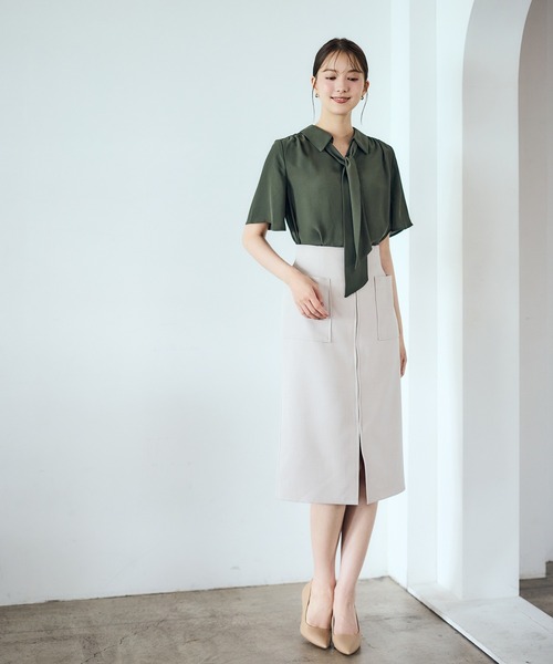 12Twelve Agenda(トゥエルブ アジェンダ)の「撥水Manywaysフレアスリーブブラウス(シャツ/ブラウス・レディース・ピンク/グレイッシュベージュ/カーキ・M)」の15枚目の写真