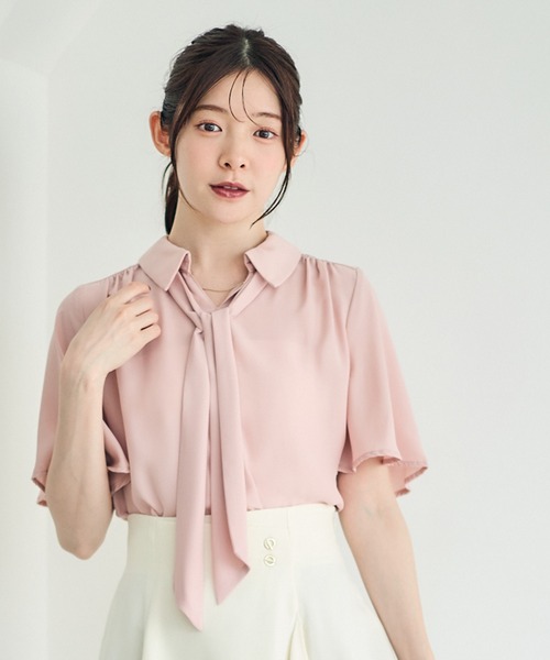 12Twelve Agenda(トゥエルブ アジェンダ)の「撥水Manywaysフレアスリーブブラウス(シャツ/ブラウス・レディース・ピンク/グレイッシュベージュ/カーキ・M)」の6枚目の写真