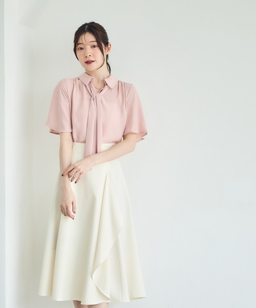 12Twelve Agenda(トゥエルブ アジェンダ)の「撥水Manywaysフレアスリーブブラウス(シャツ/ブラウス・レディース・ピンク/グレイッシュベージュ/カーキ・M)」の7枚目の写真