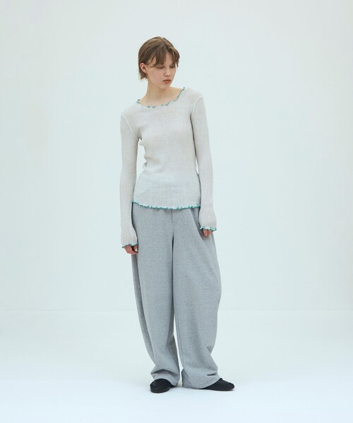 v::room(ヴィルーム)の「V::room コットンリブ ラウンドネックプルオーバー(Tシャツ/カットソー・レディース・ライトグレー/ブラック/ライトベージュ・FREE)」の14枚目の写真
