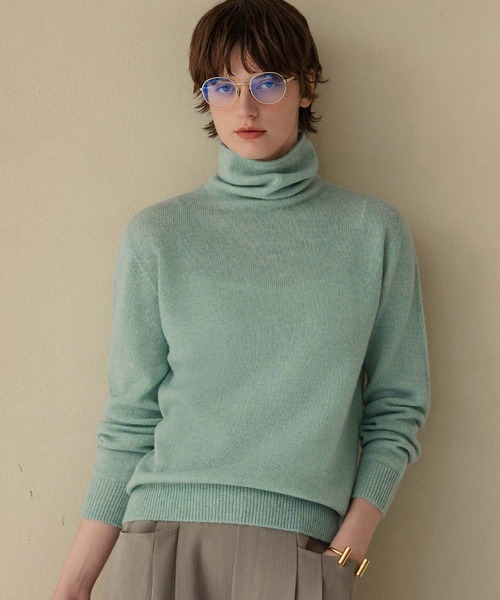 ELFRANK(エルフランク)の「【2026AW】【上質ウール100%】タートルネックニットプルオーバー(ニット/セーター・レディース・チャコールグレー/グリーン/グレー/ボルドー/オフホワイト/ベージュ/ピンク・FREE)」の6枚目の写真