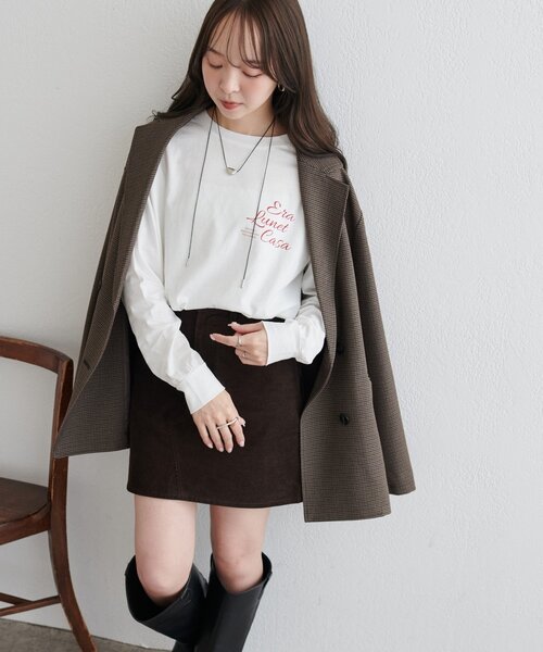 DISCOAT（ディスコート）の「【WEB限定】ゆる袖ロゴプリントロンＴシャツ（Tシャツ/カットソー・レディース・オフホワイト/チャコールグレー/グレー・FREE）」の8枚目の写真