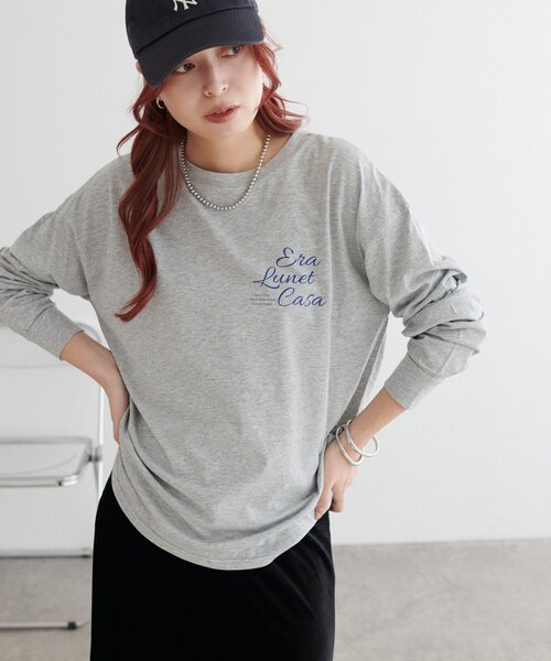 DISCOAT（ディスコート）の「【WEB限定】ゆる袖ロゴプリントロンＴシャツ（Tシャツ/カットソー・レディース・オフホワイト/チャコールグレー/グレー・FREE）」の16枚目の写真