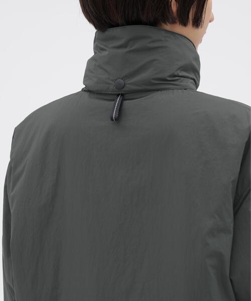 MARGARET HOWELL(マーガレットハウエル)の「RECYCLED LIGHT NYLON POPLIN BLOUSON(その他アウター・レディース・グレー系その他4・2/1)」の6枚目の写真