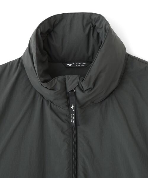 MARGARET HOWELL(マーガレットハウエル)の「RECYCLED LIGHT NYLON POPLIN BLOUSON(その他アウター・レディース・グレー系その他4・2/1)」の12枚目の写真