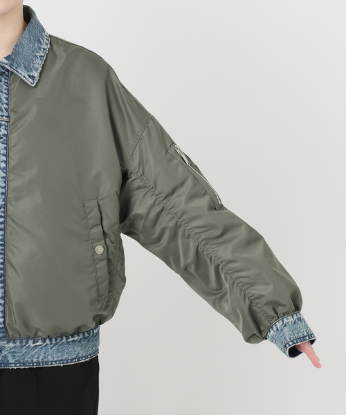 VERMEIL par iena(ヴェルメイユパーイエナ)の「upper hights アッパーハイツ The Surplus Mix ジャケット(MA-1・レディース・オリーブ・X-SMALL/SMALL)」の10枚目の写真