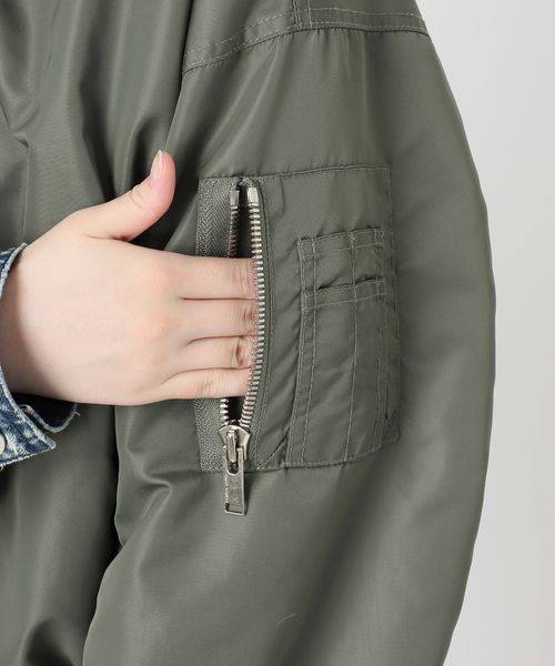 VERMEIL par iena(ヴェルメイユパーイエナ)の「upper hights アッパーハイツ The Surplus Mix ジャケット(MA-1・レディース・オリーブ・X-SMALL/SMALL)」の12枚目の写真