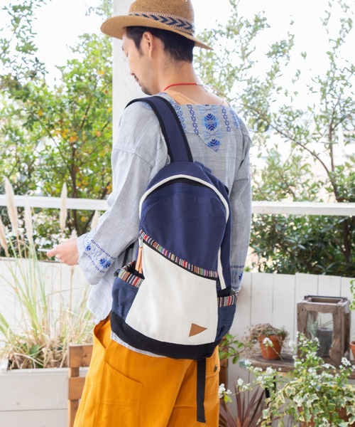 チャイハネ（チャイハネ）の「【チャイハネ】ヒマールリュック（バックパック/リュック・メンズ・ナチュラル/ブラウン/ネイビー・FREE）」の3枚目の写真