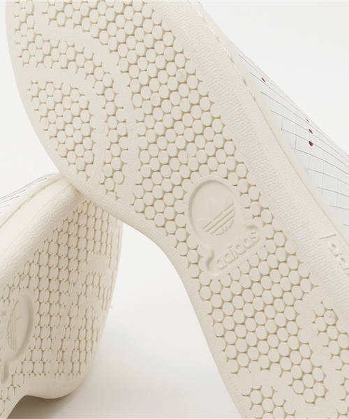 adidas（アディダス）の「オリジナルス スタンスミス [STAN SMITH W]（スニーカー・レディース・ホワイト×レッド/ホワイト×ブルー・22.0cm/25.0cm/23.0cm/24.0cm/24.5cm/23.5cm/22.5cm/25.5cm）」の10枚目の写真