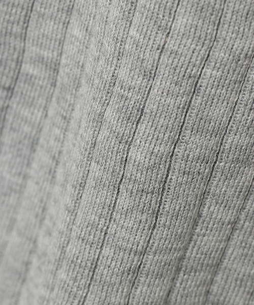 VENCEEXCHANGE（ヴァンスエクスチェンジ）の「ワイドリブヘンリーネックタンクトップ（タンクトップ・レディース・オフホワイト/グレー/パープル/ブラック/オリーブ/オレンジ・MEDIUM）」の16枚目の写真