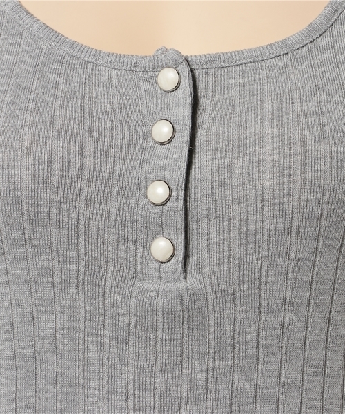 VENCEEXCHANGE（ヴァンスエクスチェンジ）の「ワイドリブヘンリーネックタンクトップ（タンクトップ・レディース・オフホワイト/グレー/パープル/ブラック/オリーブ/オレンジ・MEDIUM）」の7枚目の写真