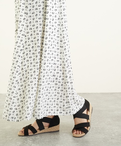 LUGG NAGG(ラグナグ)の「クロスゴムウェッジサンダル【LUGG NAGG SHOES SELECT/ ラグナグシューズセレクト】(サンダル・レディース・ブラック/ベージュ/ライトインディゴブルー/グレー/ダークインディゴブルー/ブラウン系その他/マスタード・23.5/24/24.5/23/24.0cm/23.5cm/23.0cm/24.5cm)」の15枚目の写真